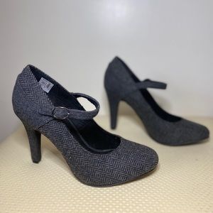 Rocket Dog grey tweed heels